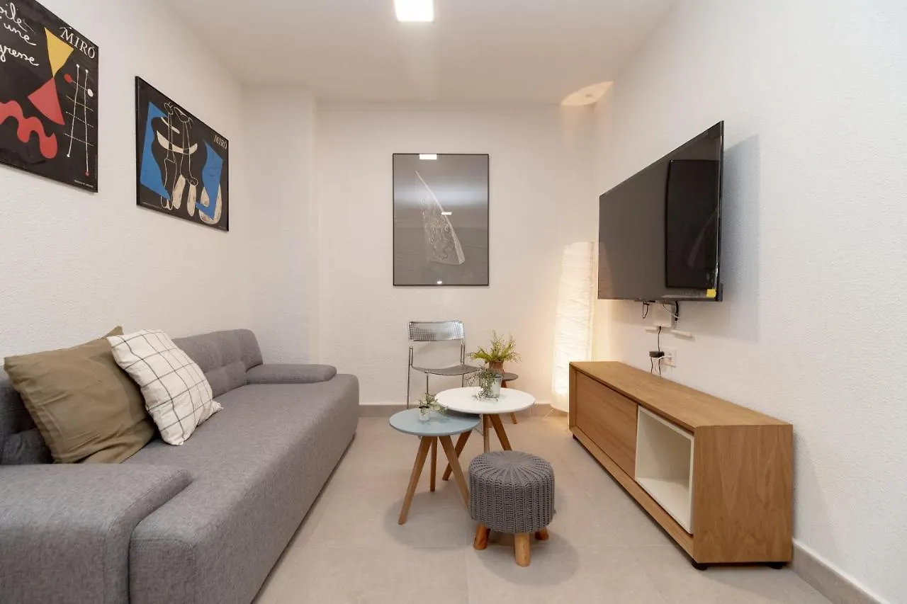 Διαμέρισμα C23 Lovely 4 Bedroom Close To Maria Zambrano Μάλαγα Ισπανία