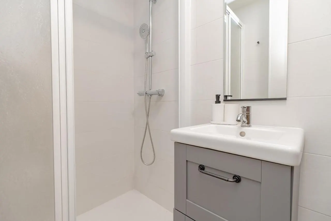 C23 Lovely 4 Bedroom Close To Maria Zambrano Μάλαγα Ισπανία